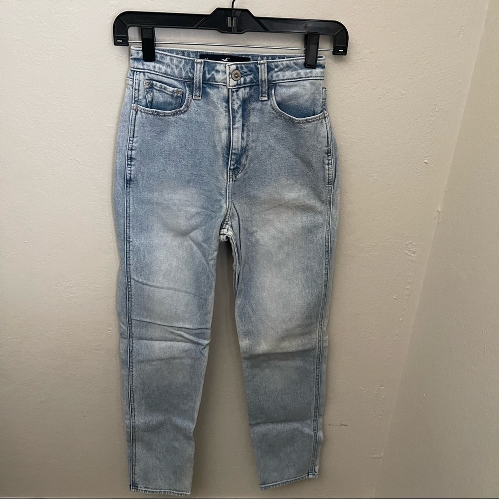 Hollister ultra high rise mom jeans